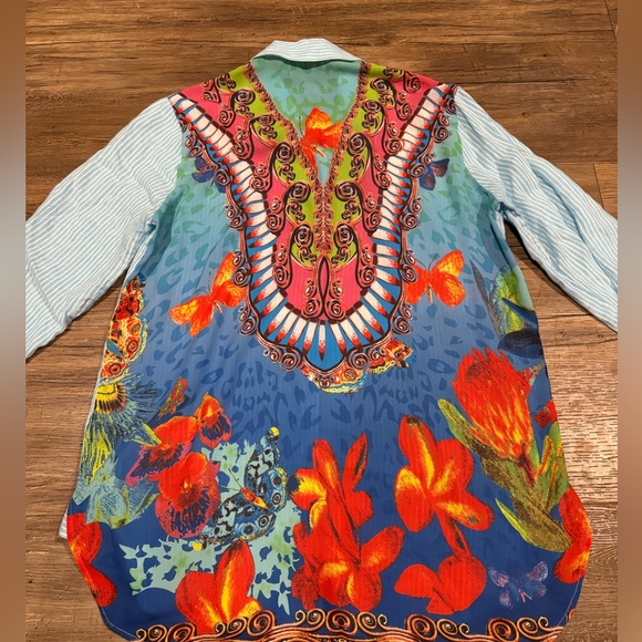 John Mark Tops - John Mark Tropical Blue Stripe Button Down sz M EUC